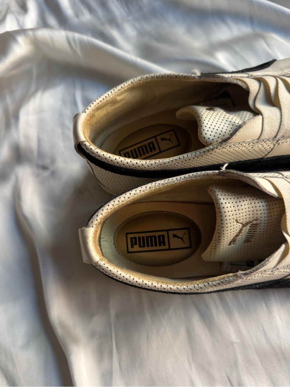 Puma Cream and Black Low-Profile Sneakers - Picture 6 of 6